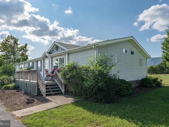 112 Kauffmans Mill Rd, Luray, VA 22835
