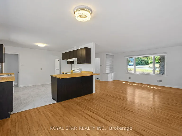 10 Delong Dr — Photo 13