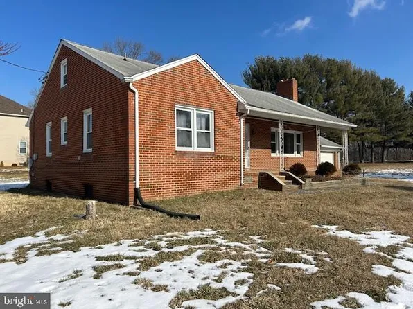 7700 Brooklyn Bridge Rd, Laurel, MD 20707