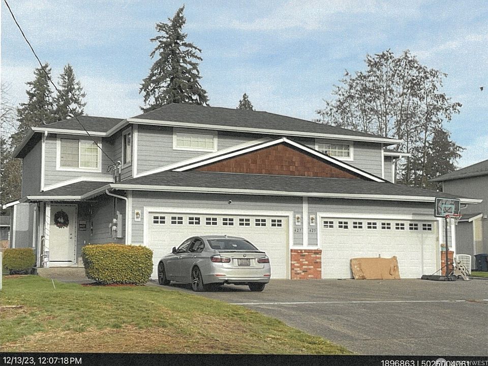 1st image of 409 411 175th St S