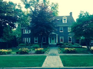 653 Pemberton Rd, Grosse Pointe Park, MI 48230