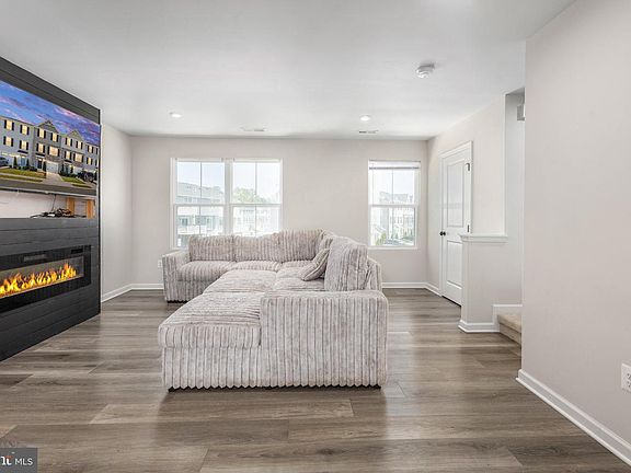 3rd image of 18240 Capital Ct