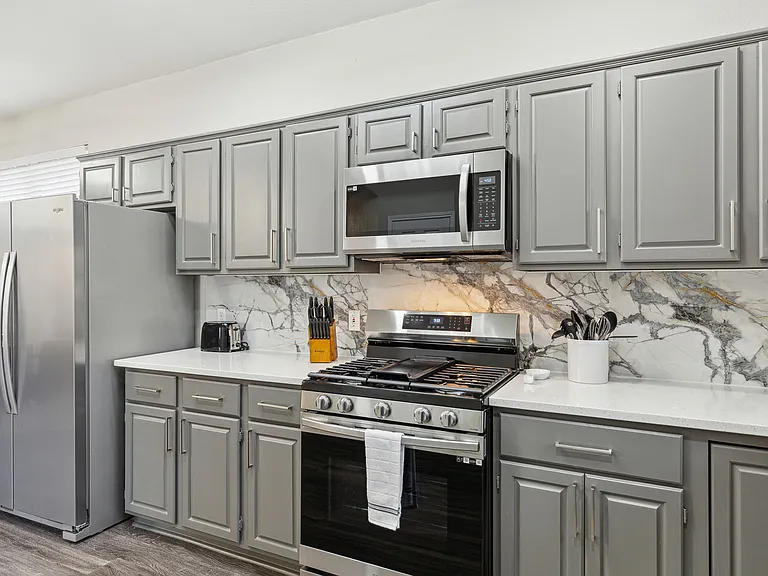 7116 Dunster Pl — Photo 8