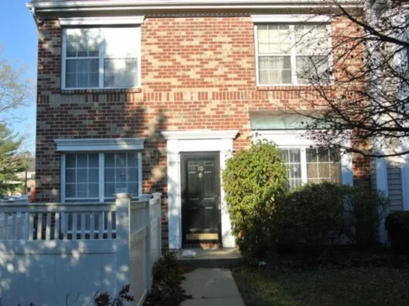 10 Brighton Way, North Brunswick, NJ 08902