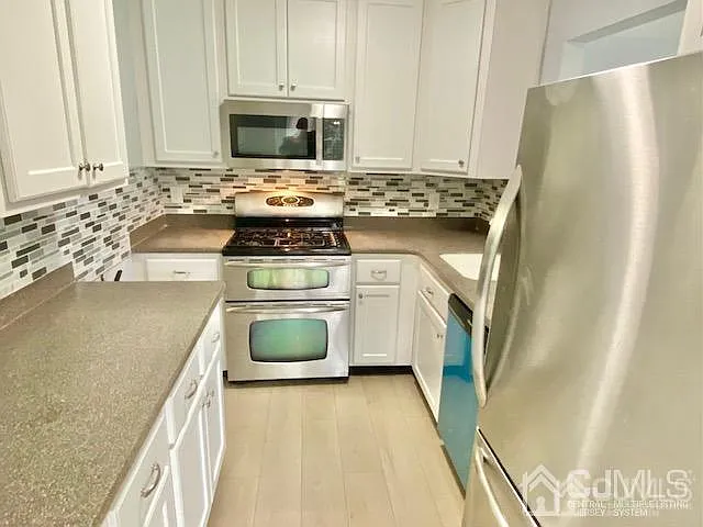 3001 Lighthouse Ln — Photo 7