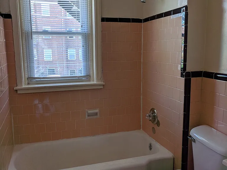 2606 Kensington Avenue — Photo 23
