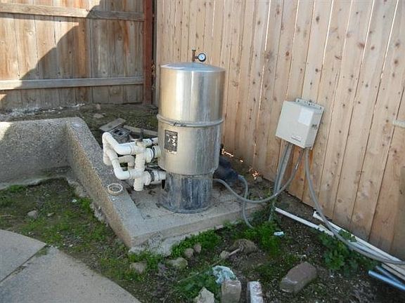 4th image of 4672 N Woodson Ave