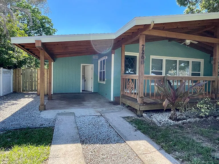 7260 Blue Shore Rd — Photo 3