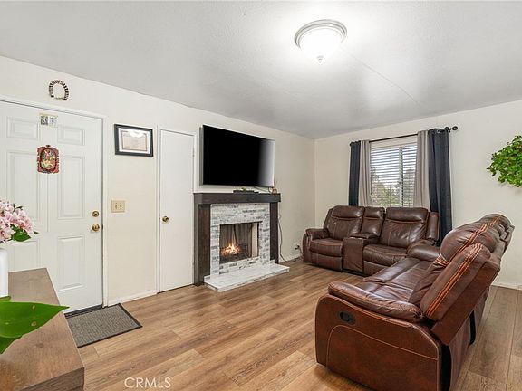 3rd image of 26166 Alpine Ln