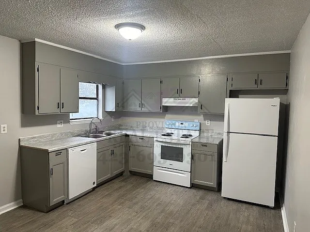 2 bed, 2.0 bath, $1,095 — Photo 4