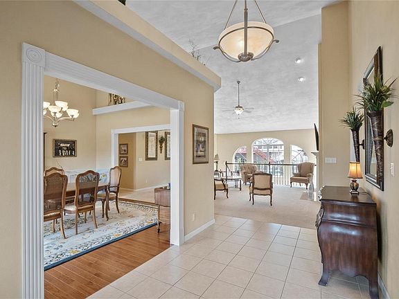 3rd image of 1086 Blackwolf Ct