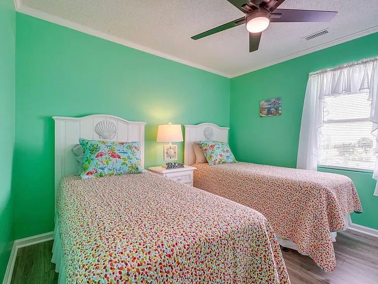 4908 E Beach Dr — Photo 14