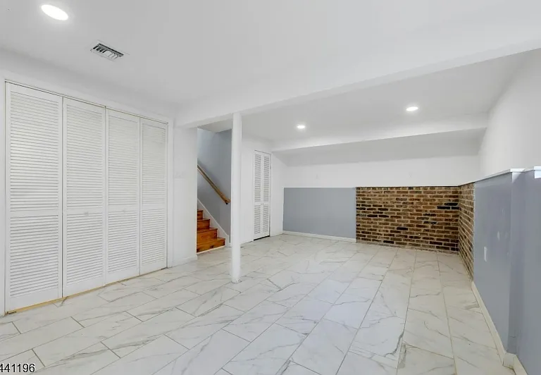 1 Kinderkamack Rd — Photo 40