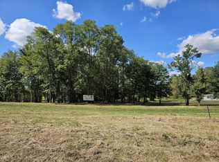 1013 McCormick Ln, Lawrenceburg, KY 40342