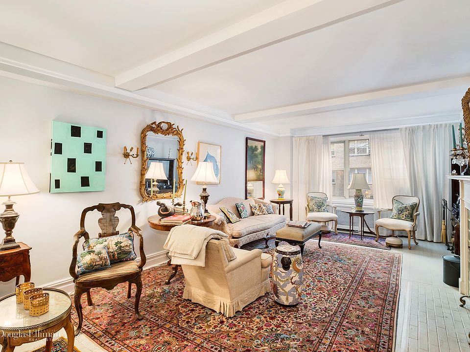 1st image of 424 E 52nd St APT 2C