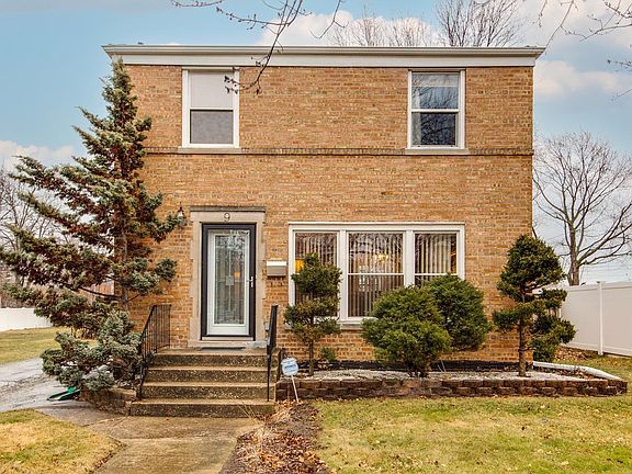 2nd image of 9 N Ashbel Ave
