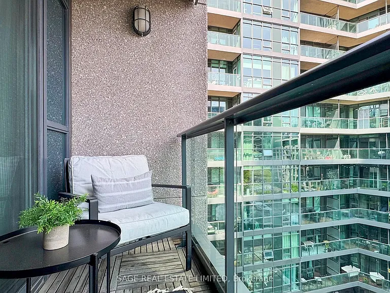 219 Fort York Blvd #616 — Photo 21