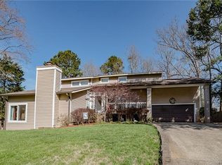 8703 Lorraine Dr, Charlotte, NC 28270