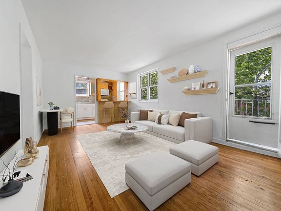 5th image of 131-11 234th St