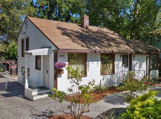 12026 70th Ave S, Seattle, WA 98178