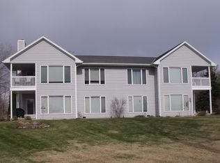 1606 Memorial Dr UNIT 103, Sturgeon Bay, WI 54235