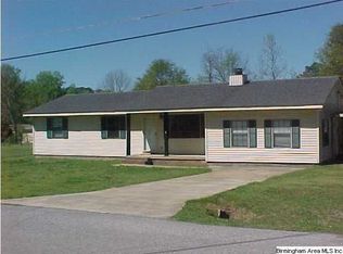 215 Lynn Dr, Oxford, AL 36203