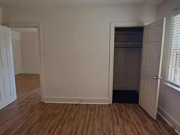 5th image of 326 Gary St