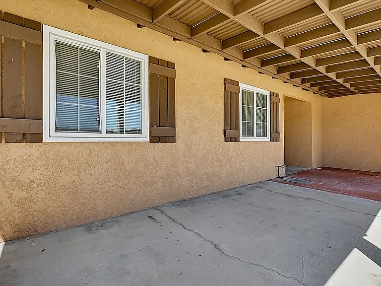 465 Meadowbrook Dr — Photo 9