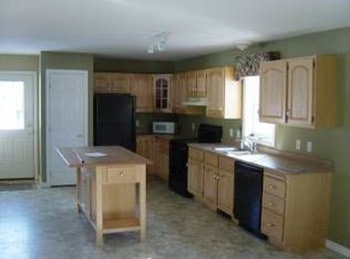 4 Willard Rd, Dover, NH 03820