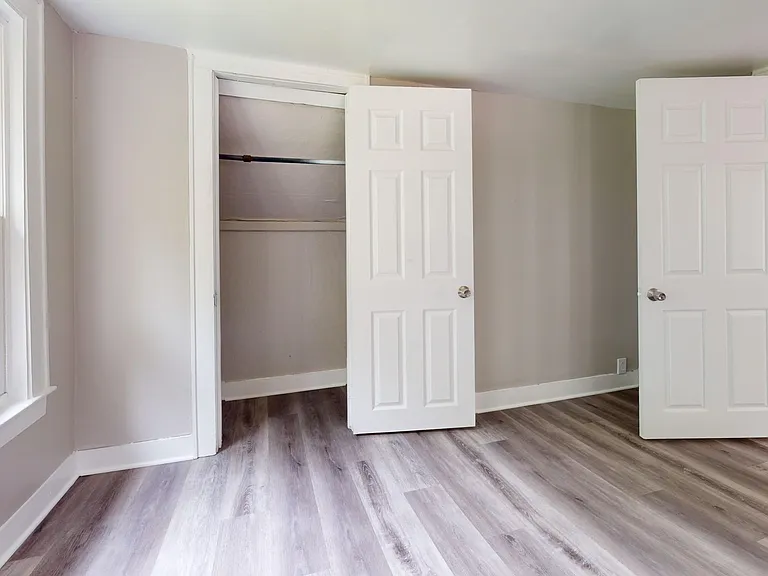 703 Excelsior Ave — Photo 2