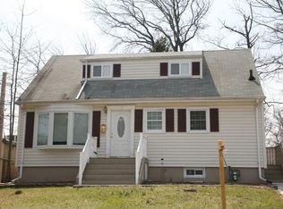 180 Albermarle St, Rahway, NJ 07065