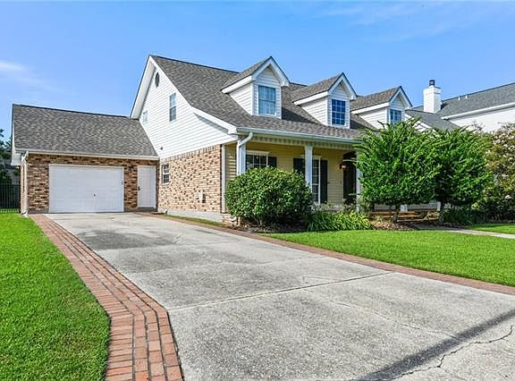 2nd image of 34 Madewood Dr