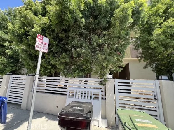 3855 139th St, Hawthorne, CA 90250