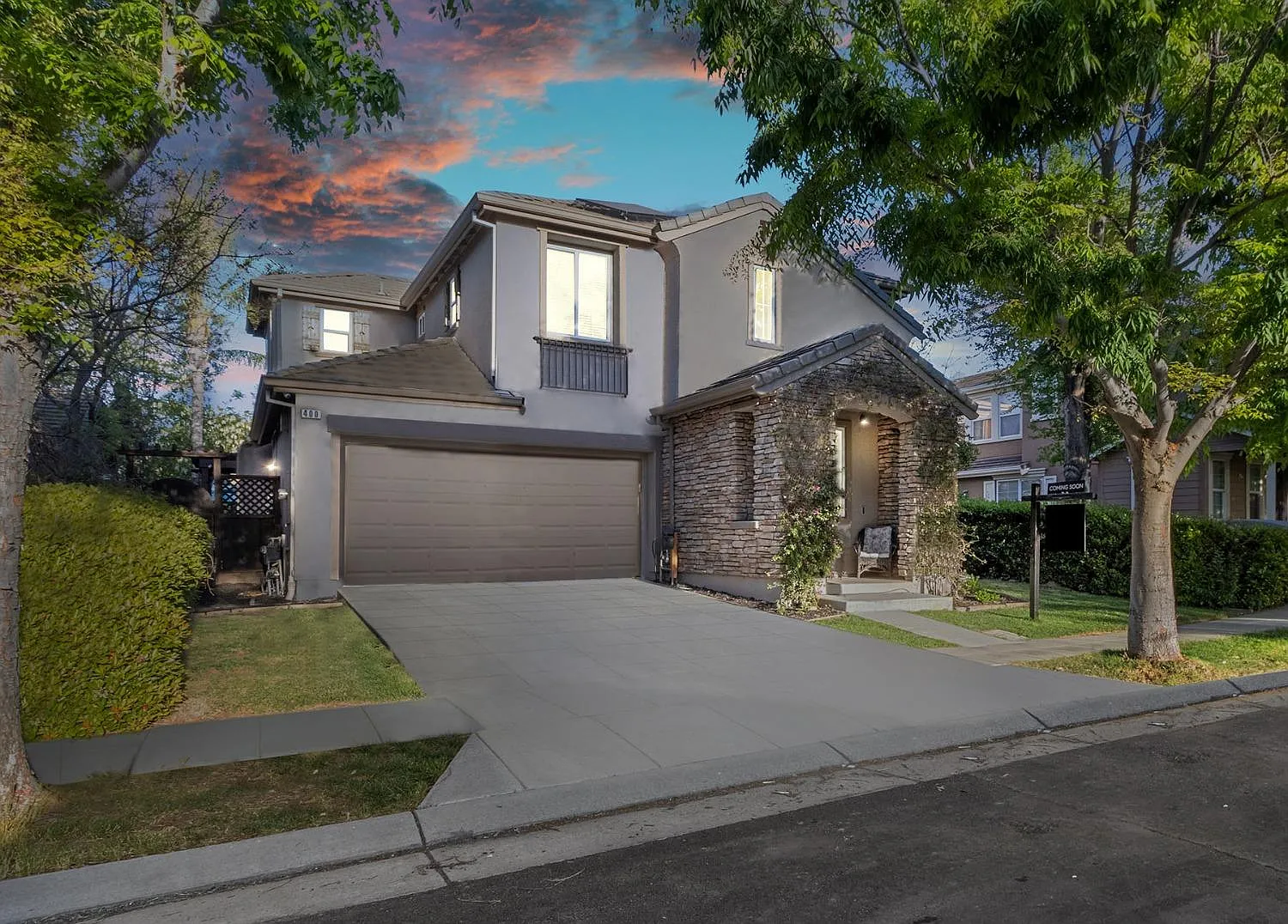 400 Goodall Dr photo 1
