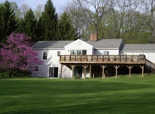 10 Farview Rd, Brookfield, CT 06804