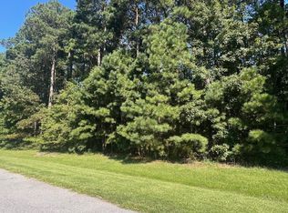 17 Indian Town Creek Dr, Hertford, NC 27944