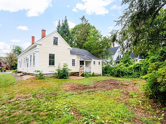 4th image of 263 Front St