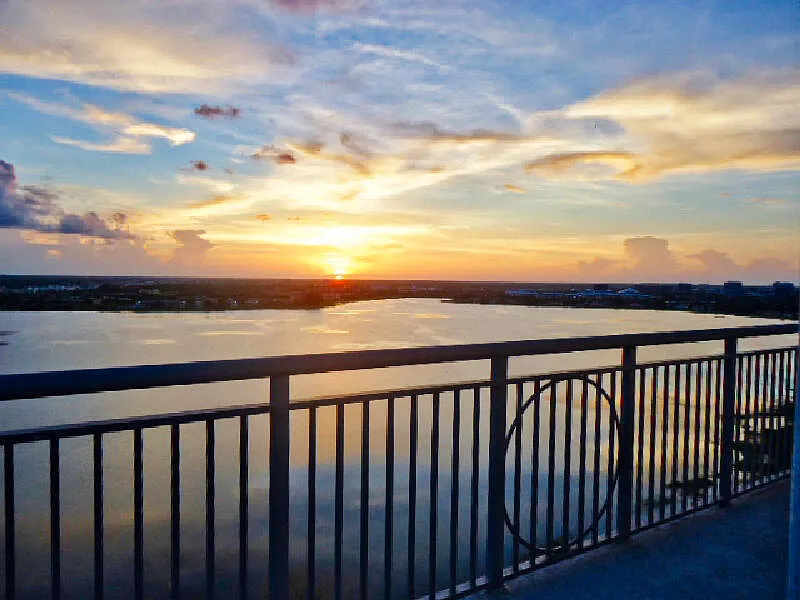 The Edge West Palm Beach — Photo 1