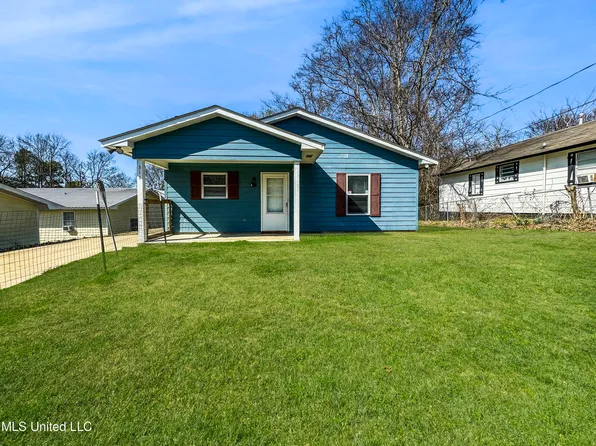 311 Doctor Douglas L Conner Dr, Starkville, MS 39759