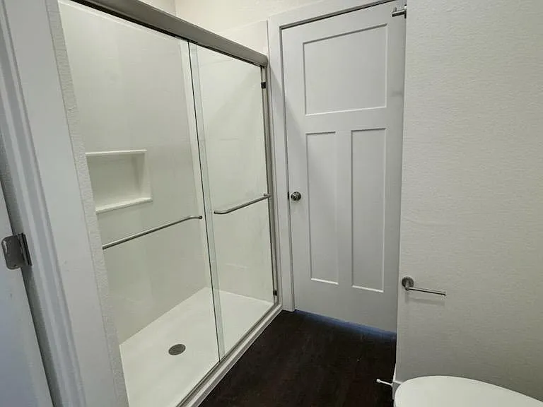 205 Unruh St #B — Photo 5