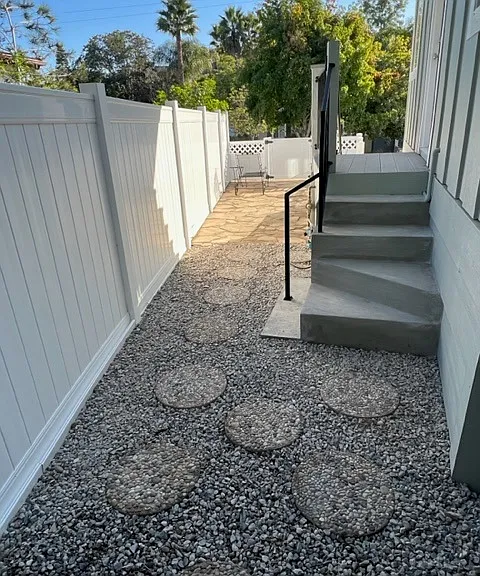 Alamo Dr — Photo 34