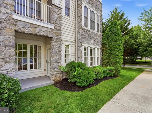 1102 Lilac Ct, Upper Gwynedd, PA 19446