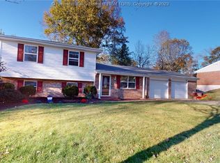 128 Cheyenne Trl, Ona, WV 25545