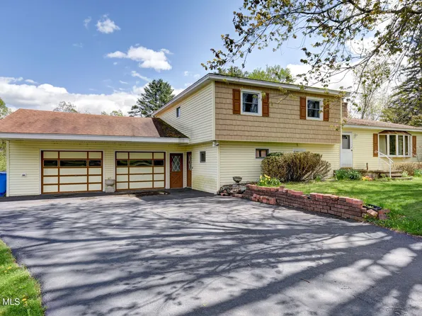 905 Midline Road, Amsterdam, NY 12010