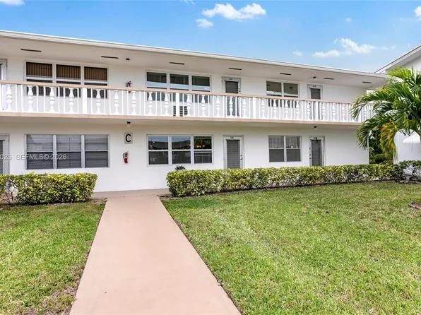 55 Bedford Ct #55-C, West Palm Beach, FL 33411