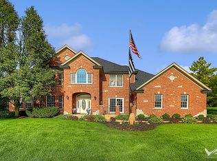 38W304 Yaupon Ct, St Charles, IL 60175