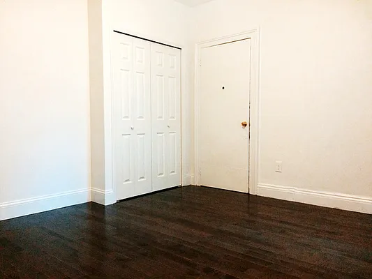 Rented by Compass | media 12