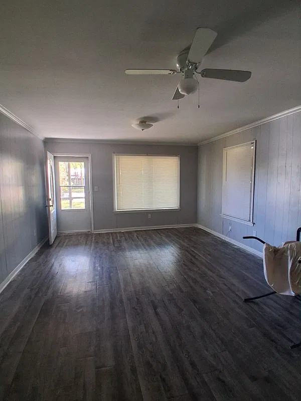3 bed, 2.0 bath, 1232 sqft, $1,500 — Photo 3
