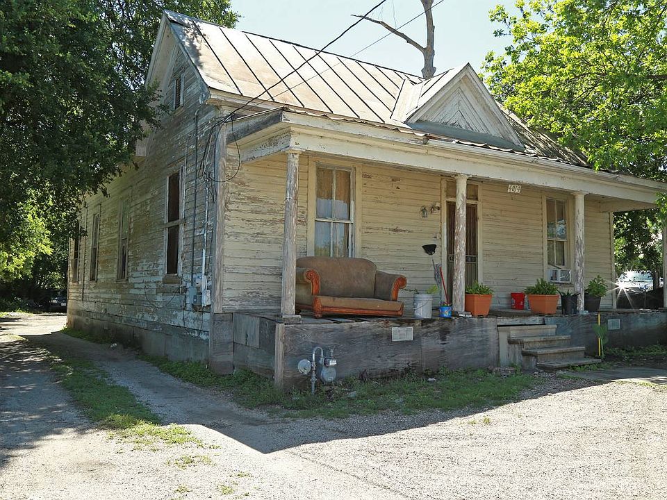 1st image of 4014 S Flores St
