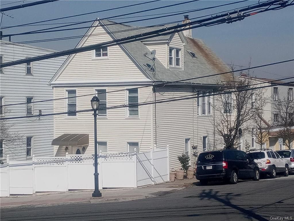 45 Lockwood Avenue, Yonkers, NY 10701 Zillow
